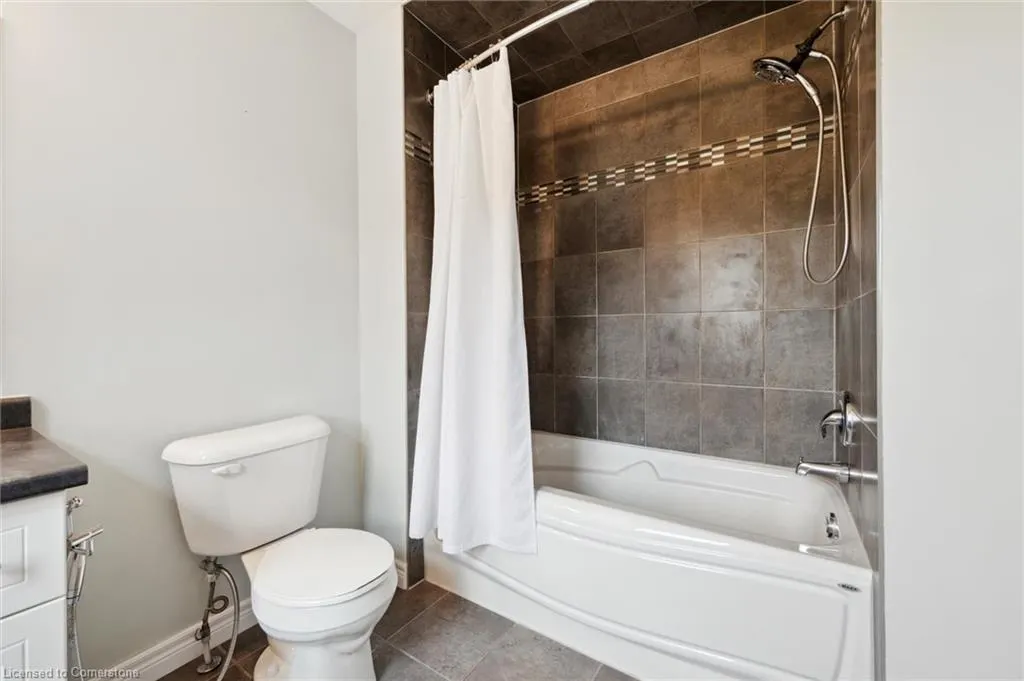 355 Macalister Boulevard, #17