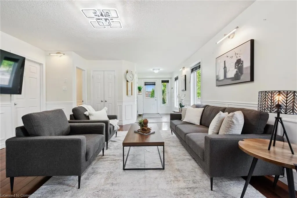 355 Macalister Boulevard, #17