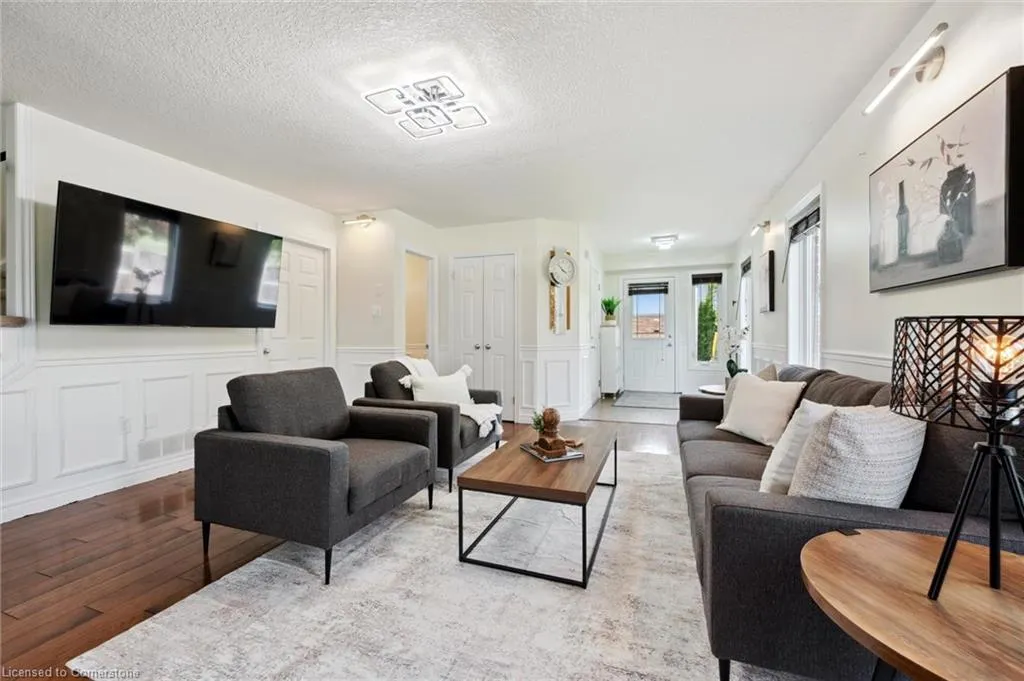 355 Macalister Boulevard, #17
