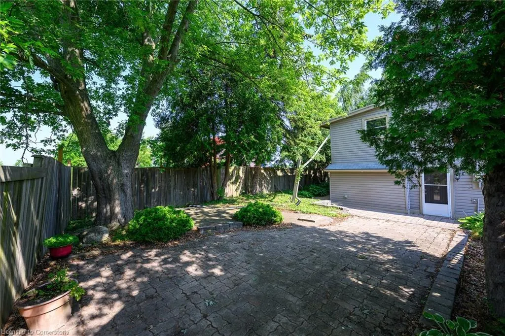 126 Mountain Road