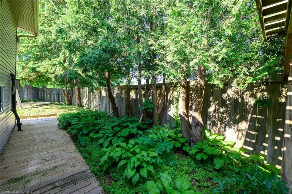 126 Mountain Road