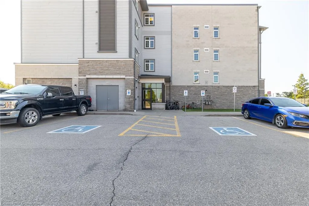 64 Frederick Drive, #4