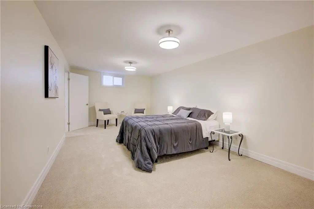 439 Northlake Drive