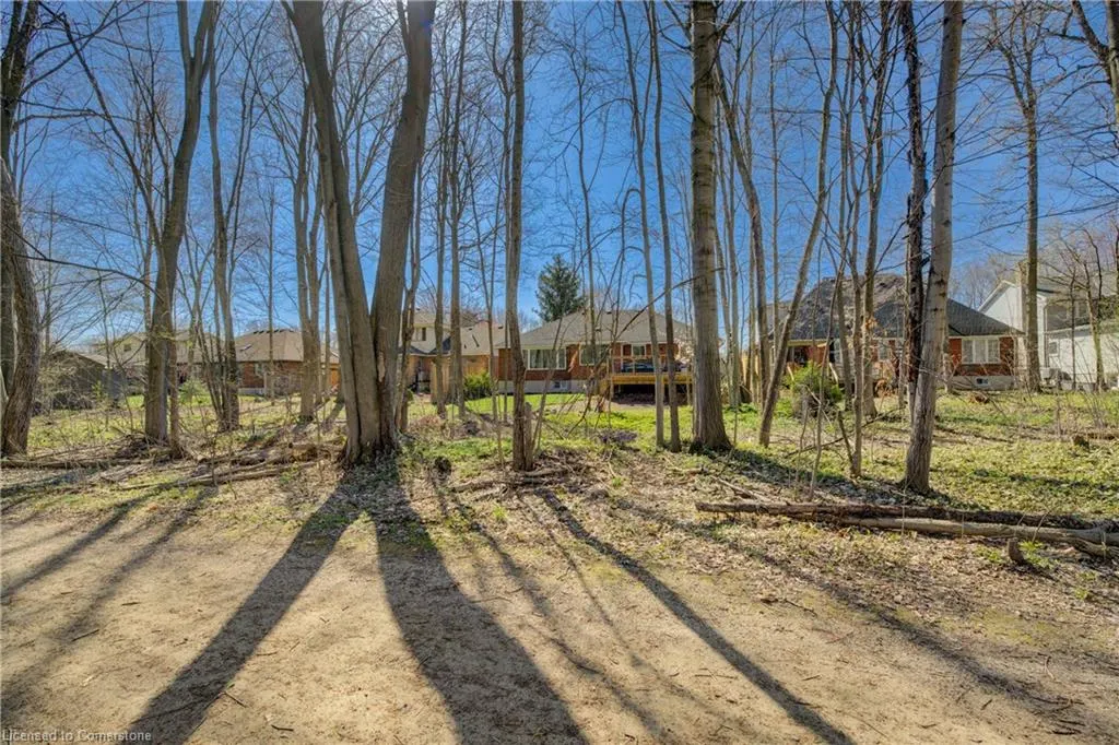 439 Northlake Drive