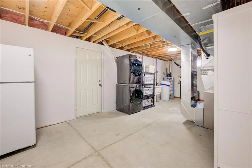 439 Northlake Drive