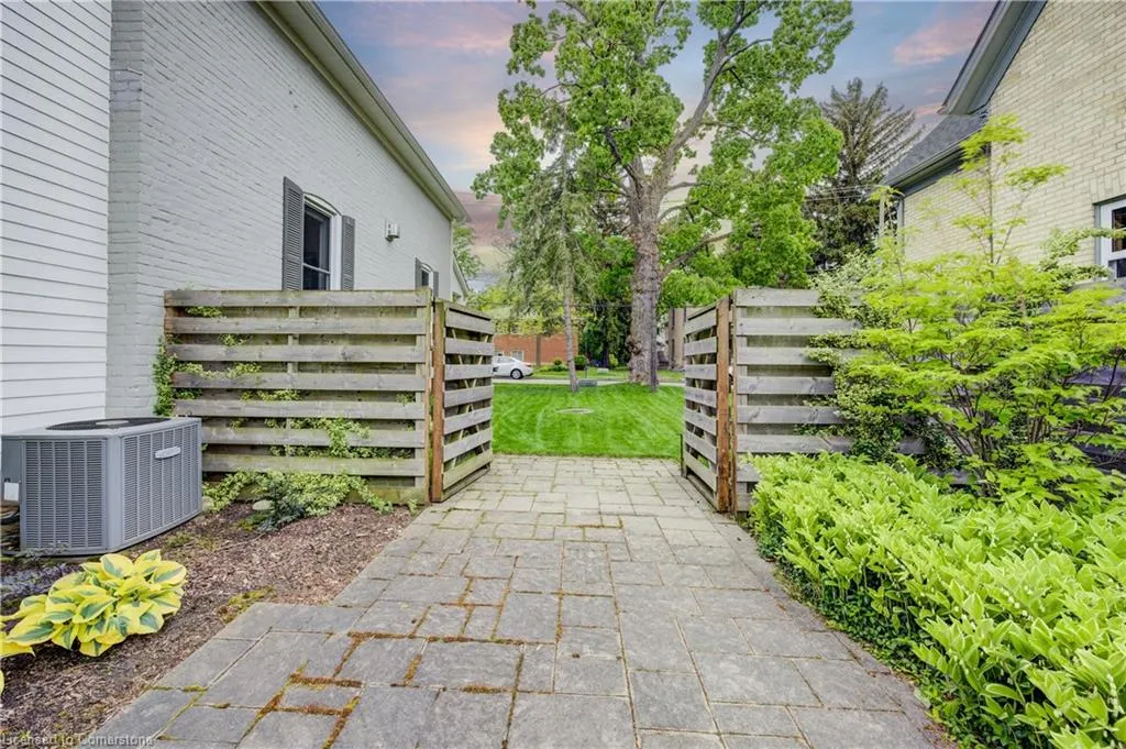 38 Euclid Avenue