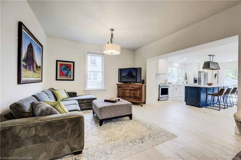38 Euclid Avenue