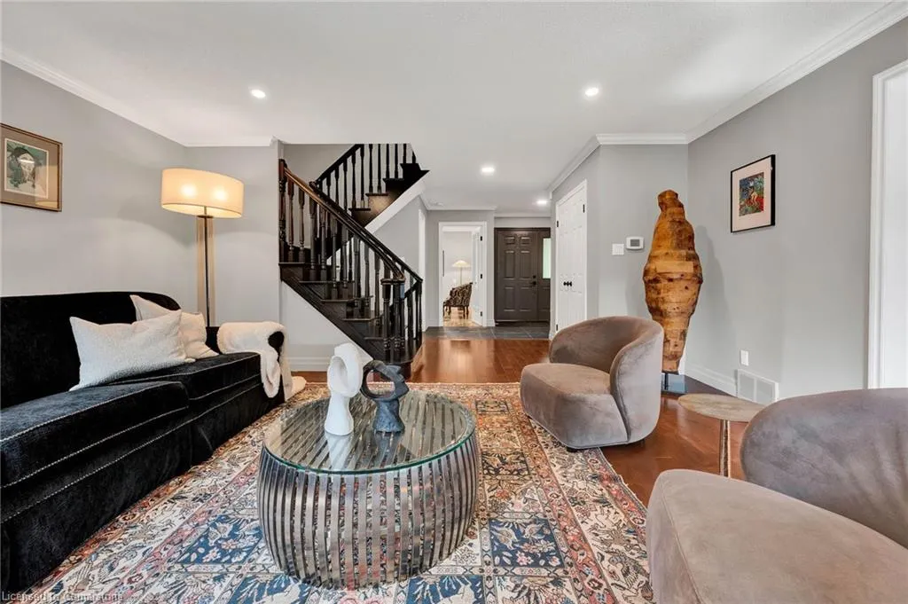 405 Glasgow Street, #3