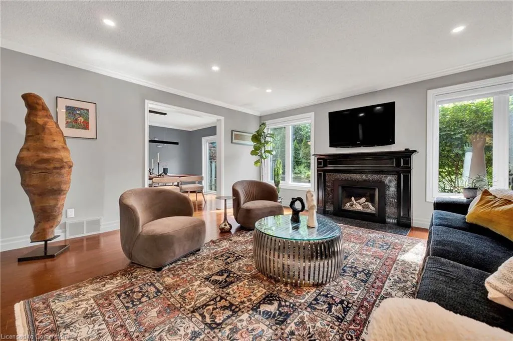 405 Glasgow Street, #3