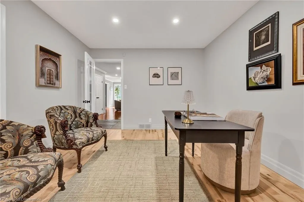 405 Glasgow Street, #3