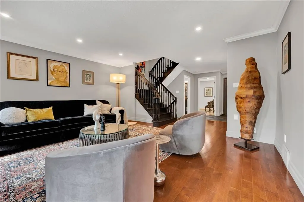 405 Glasgow Street, #3