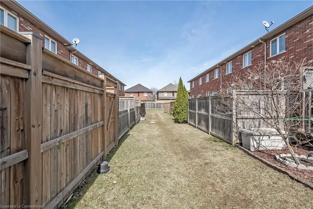 45 Seabreeze Crescent, #19
