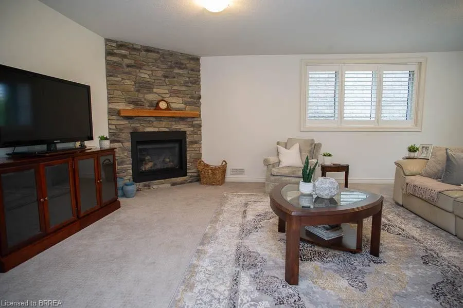 158 Willow Street, #6