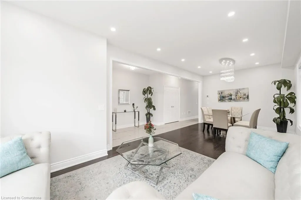 1531 Mendelson Heights