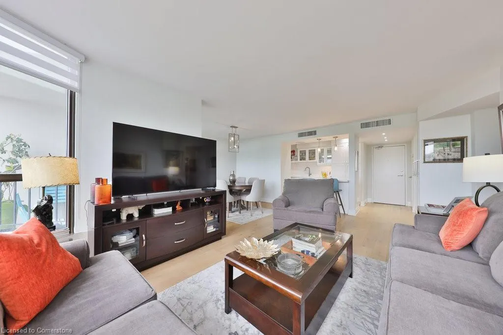 1333 Bloor Street, #606