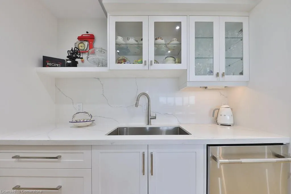 1333 Bloor Street, #606