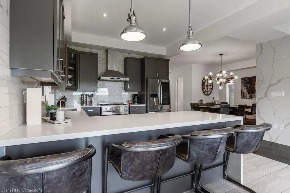 102 Greenwich Avenue