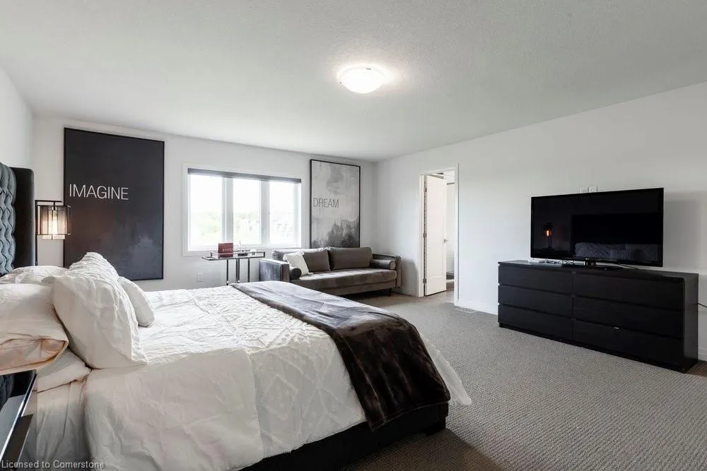 102 Greenwich Avenue