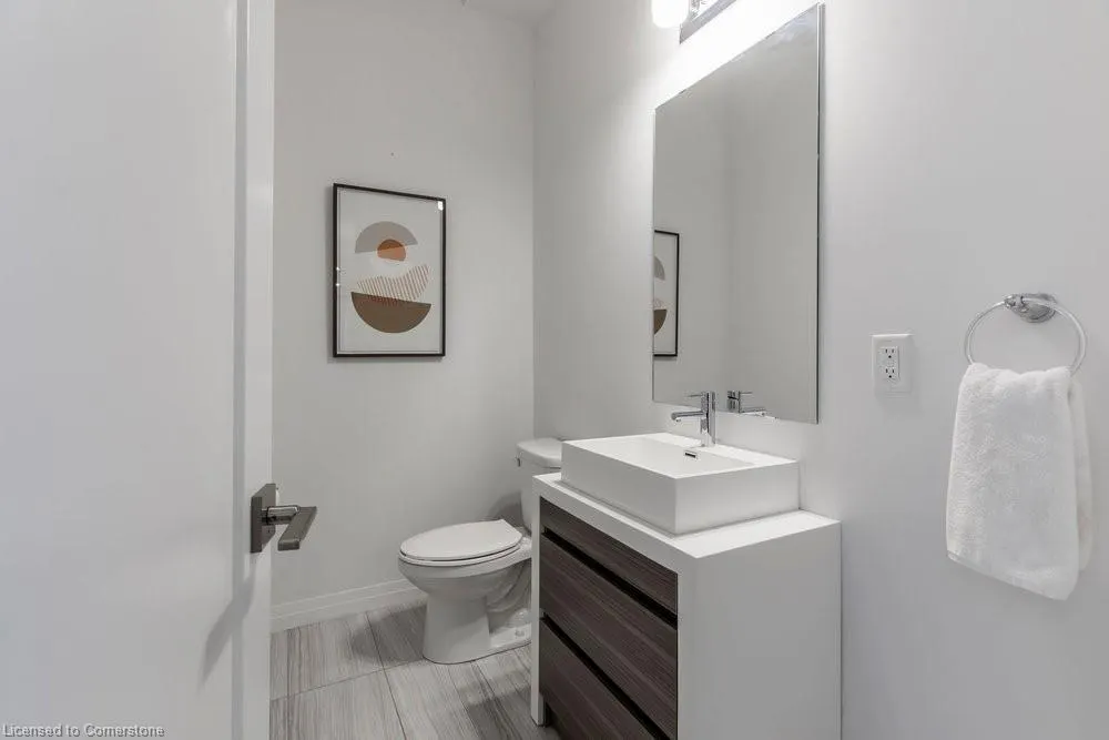 102 Greenwich Avenue