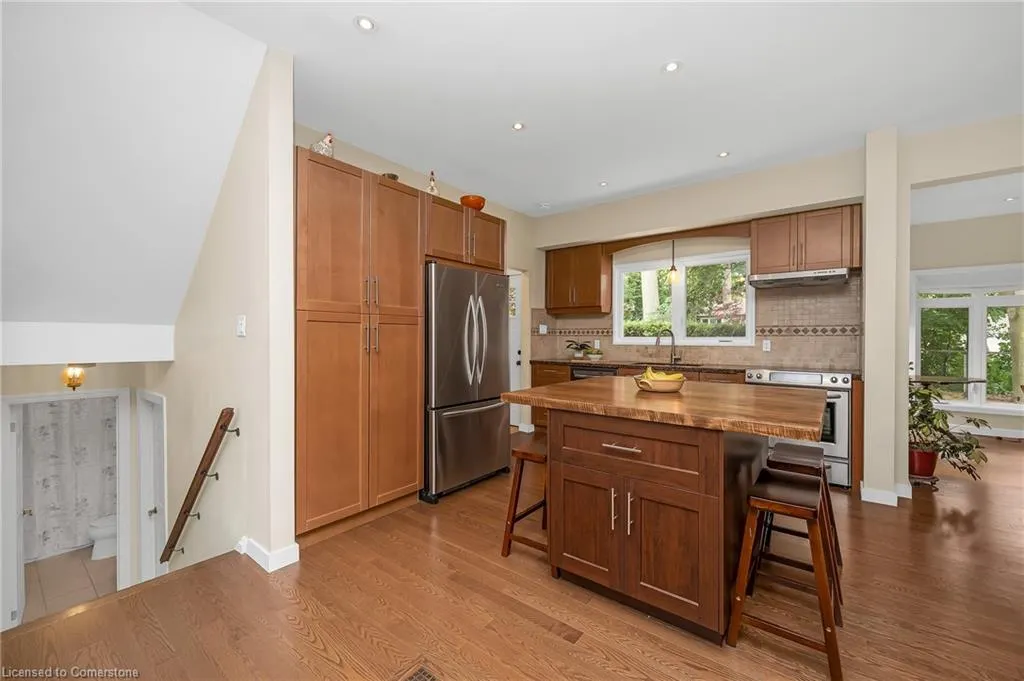 285 Surrey Drive