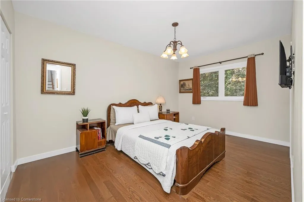 285 Surrey Drive