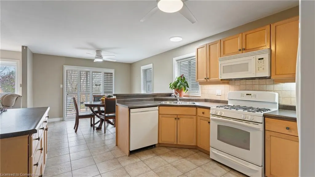 22 Cobblestone Drive