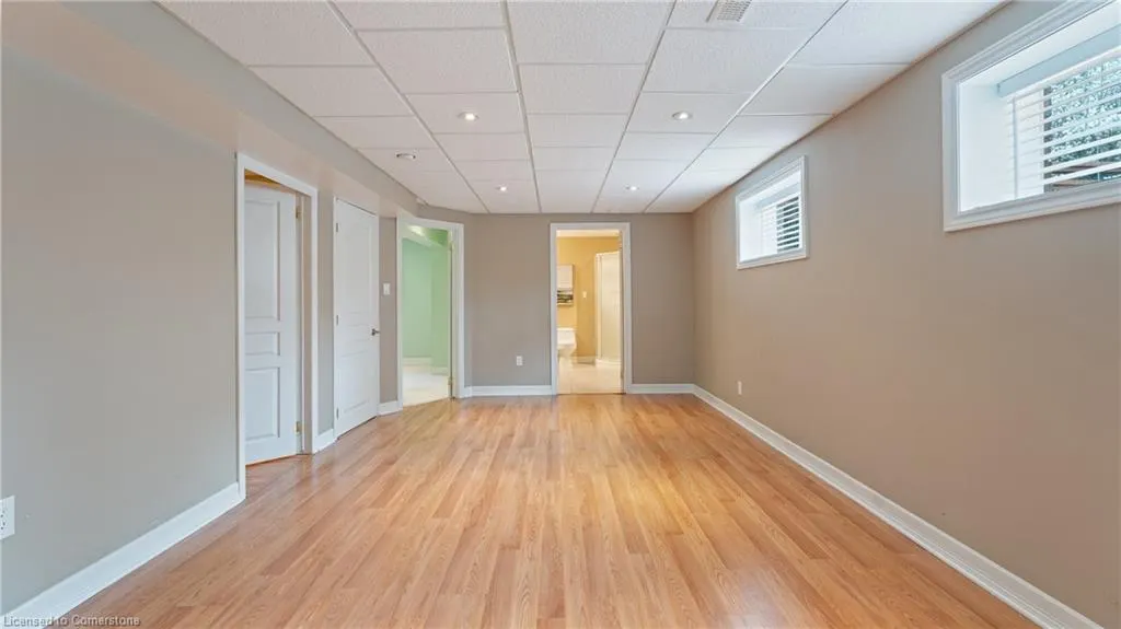 22 Cobblestone Drive