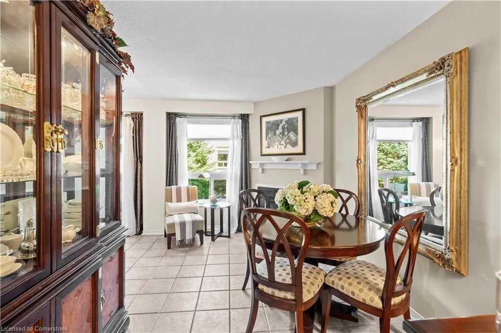 2272 Mowat Avenue, #56