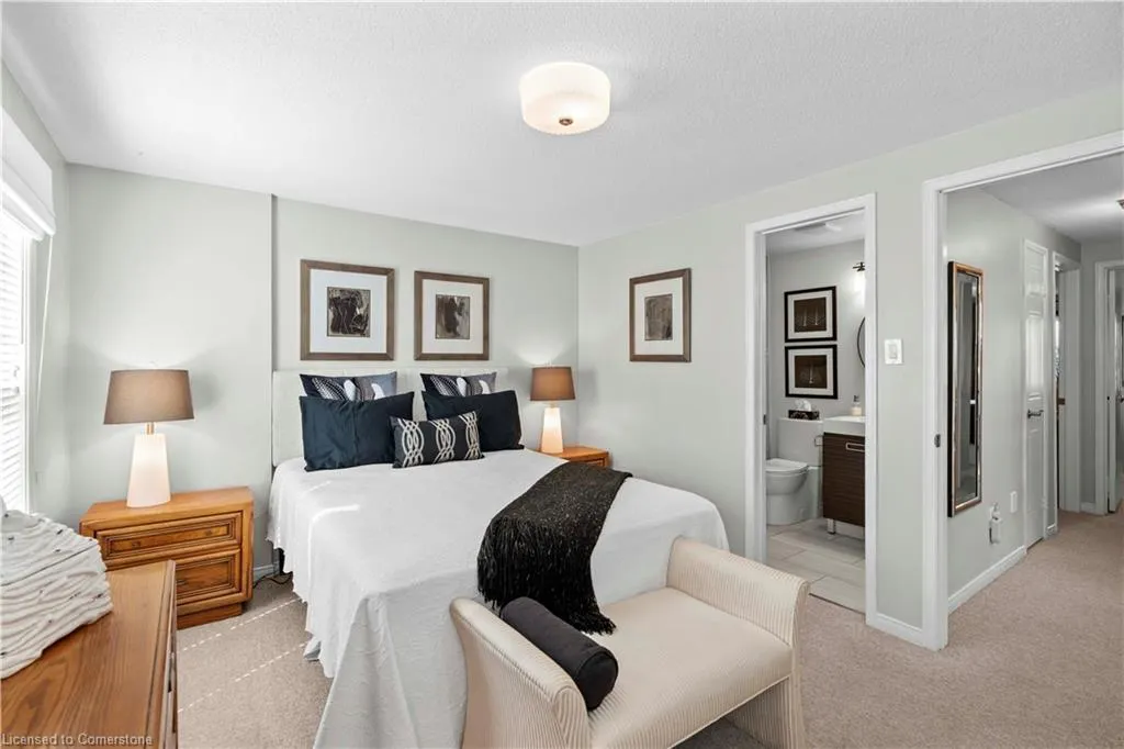 2272 Mowat Avenue, #56