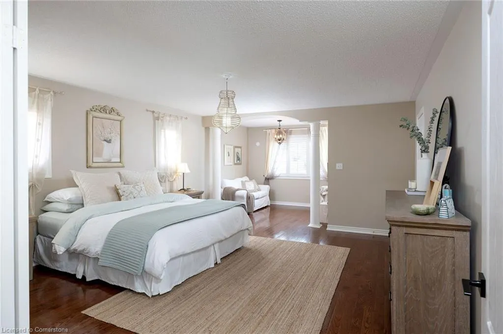 2182 Mariposa Road
