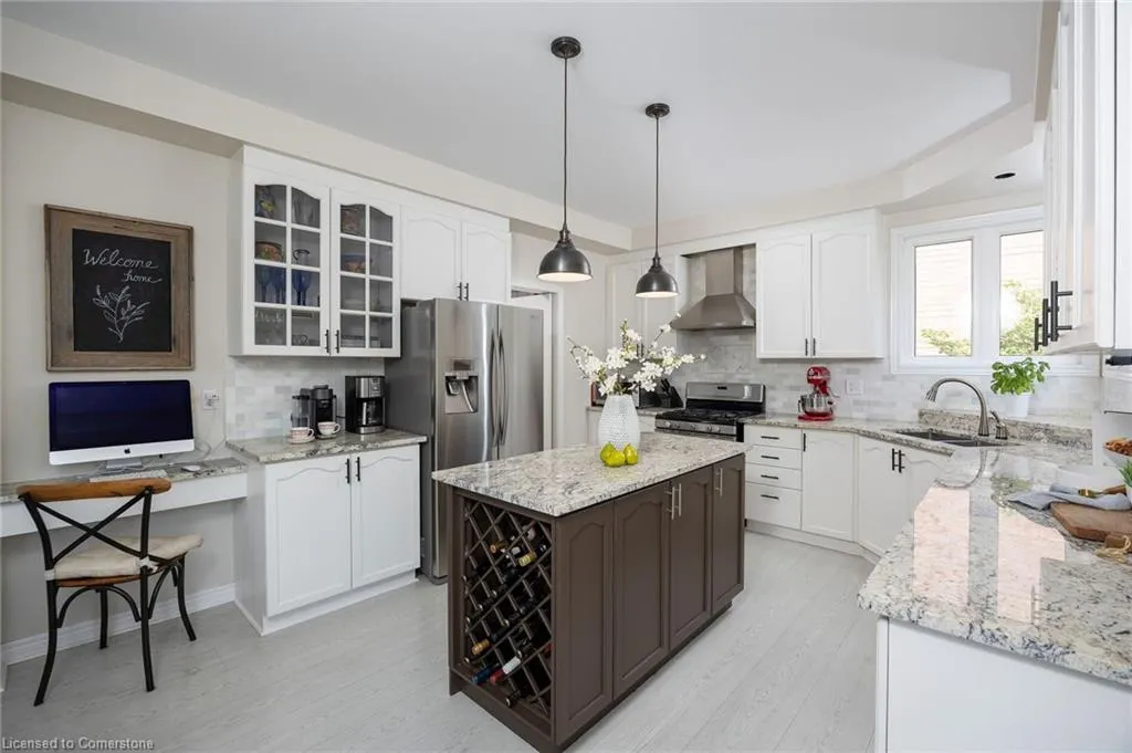 2182 Mariposa Road
