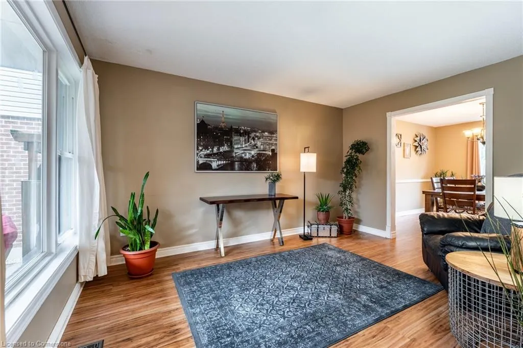 24 Vance Crescent