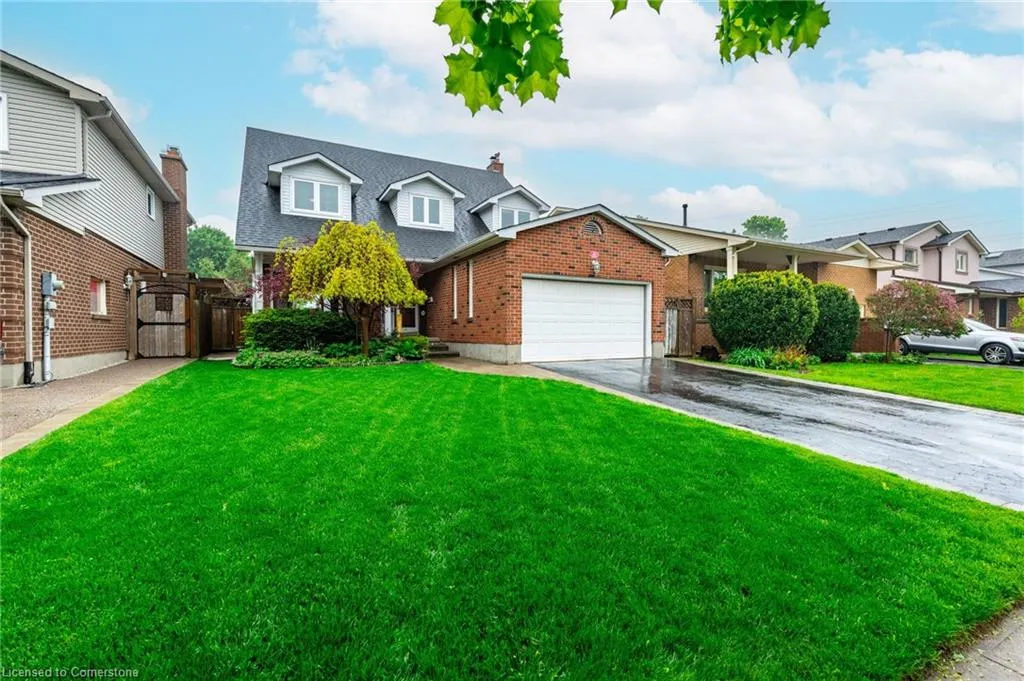 24 Vance Crescent