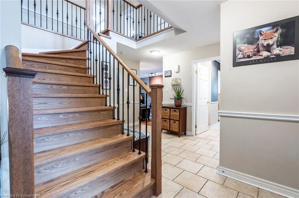 24 Vance Crescent