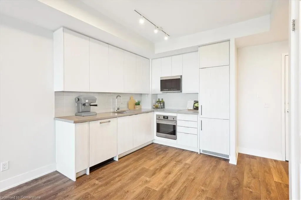 297 Oak Walk Drive, #805