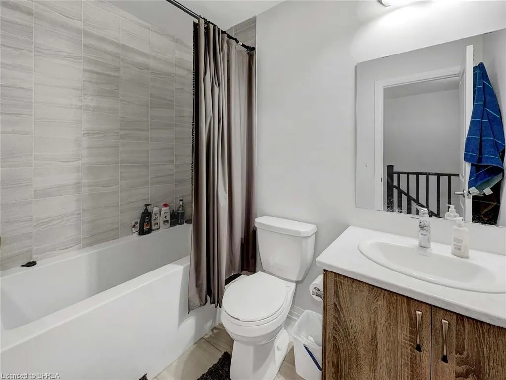 585 Colborne Street, #1105