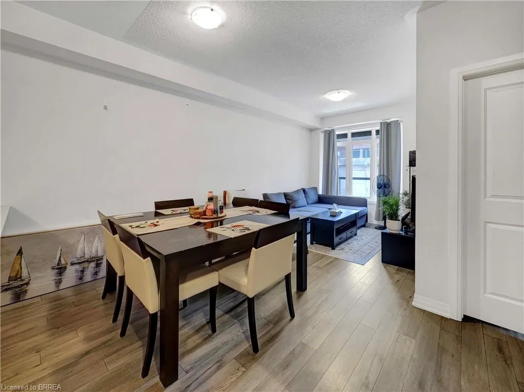 585 Colborne Street, #1105