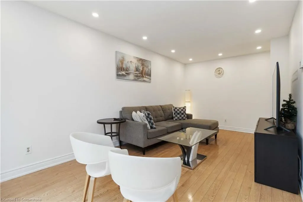 1180 Mississauga Valley Boulevard, #115