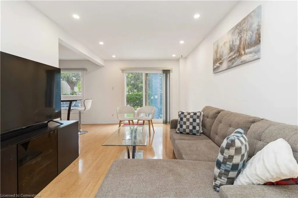 1180 Mississauga Valley Boulevard, #115