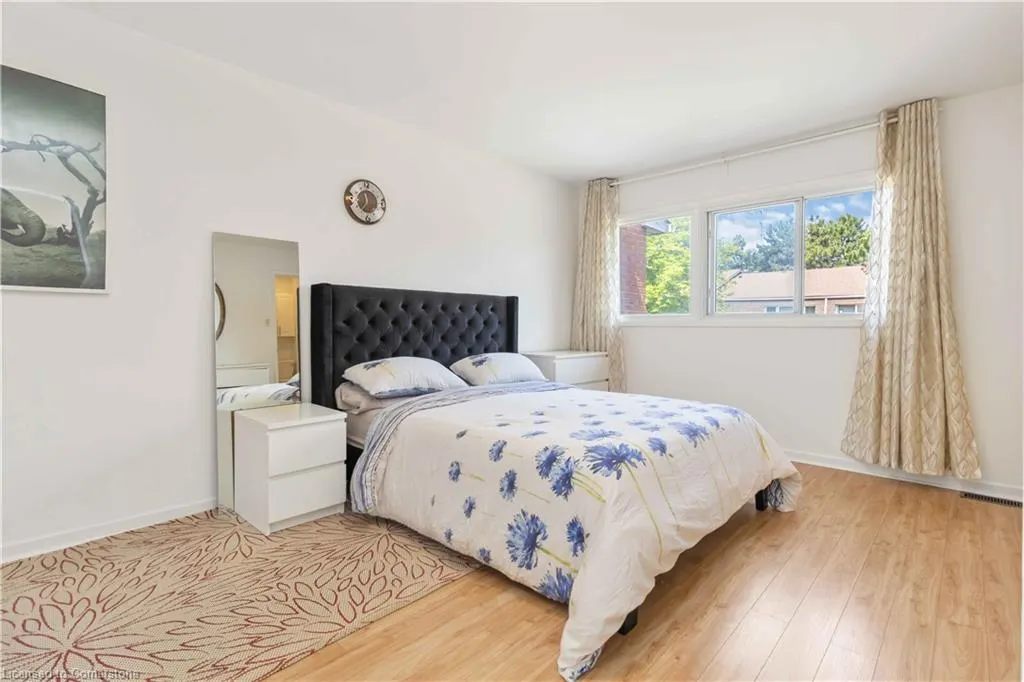 1180 Mississauga Valley Boulevard, #115