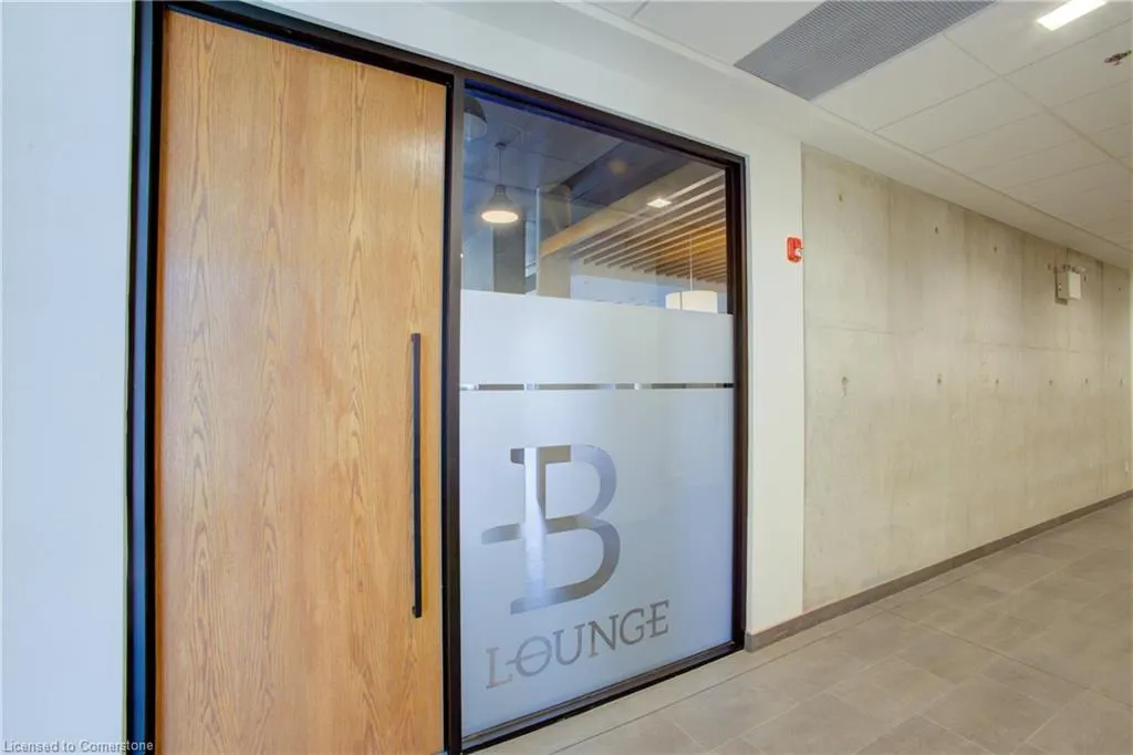 243 Northfield Drive E, #208