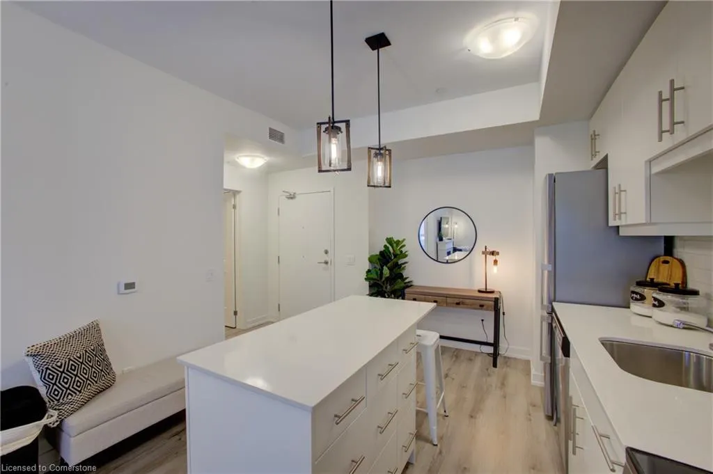 243 Northfield Drive E, #208