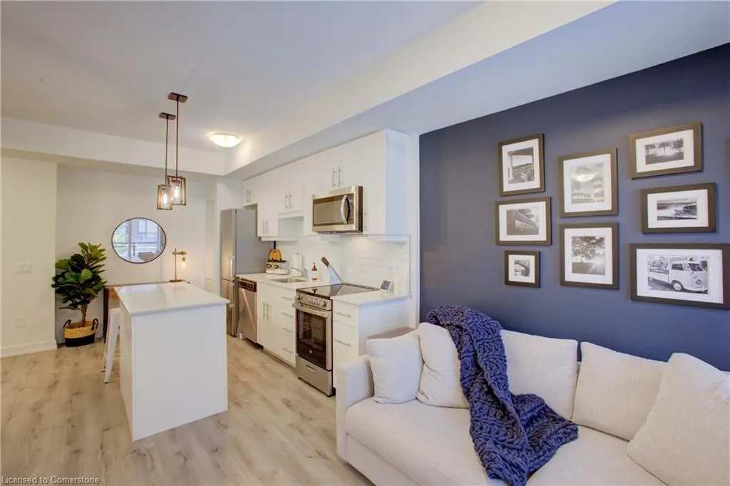 243 Northfield Drive E, #208