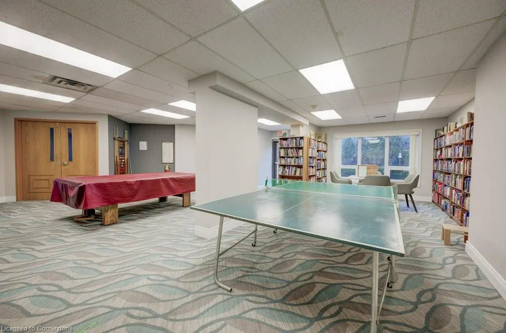 237 King Street W, #407