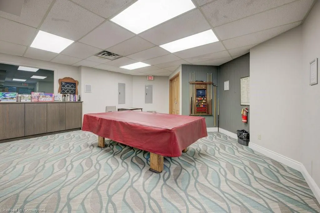 237 King Street W, #407
