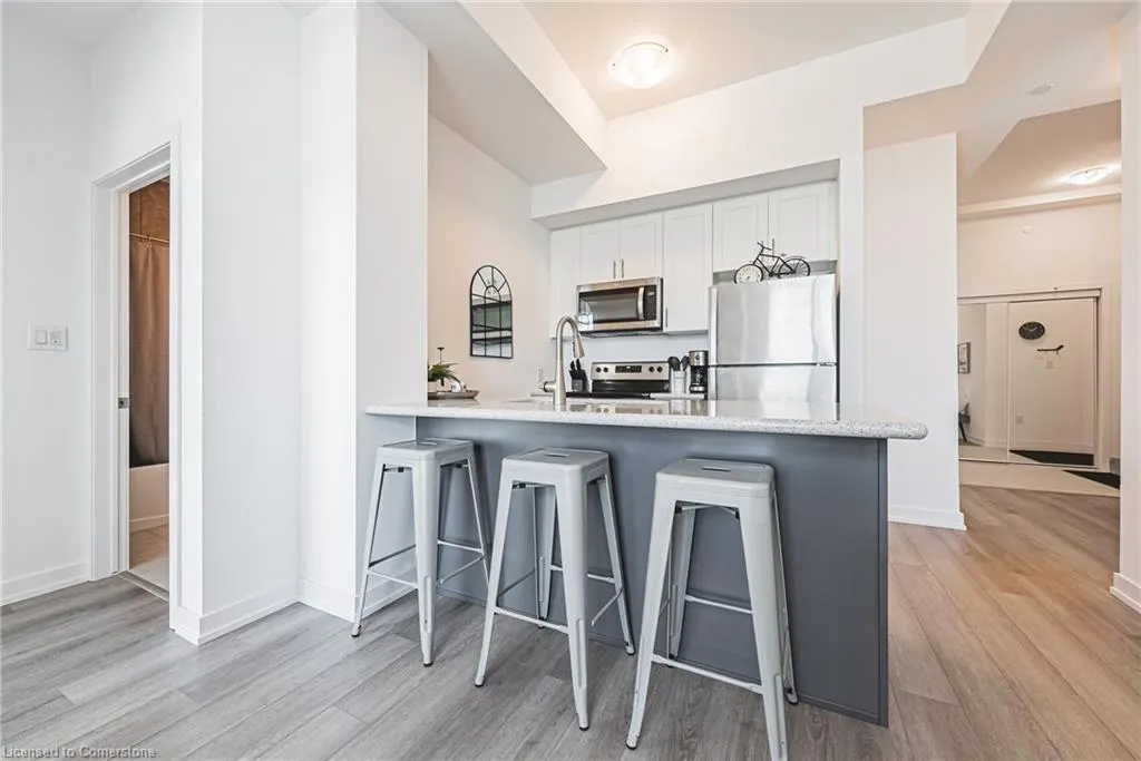 460 Dundas Street E, #505