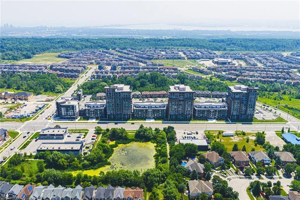 460 Dundas Street E, #505