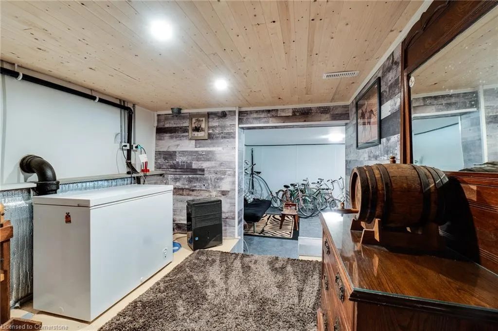 44 Parkside Avenue