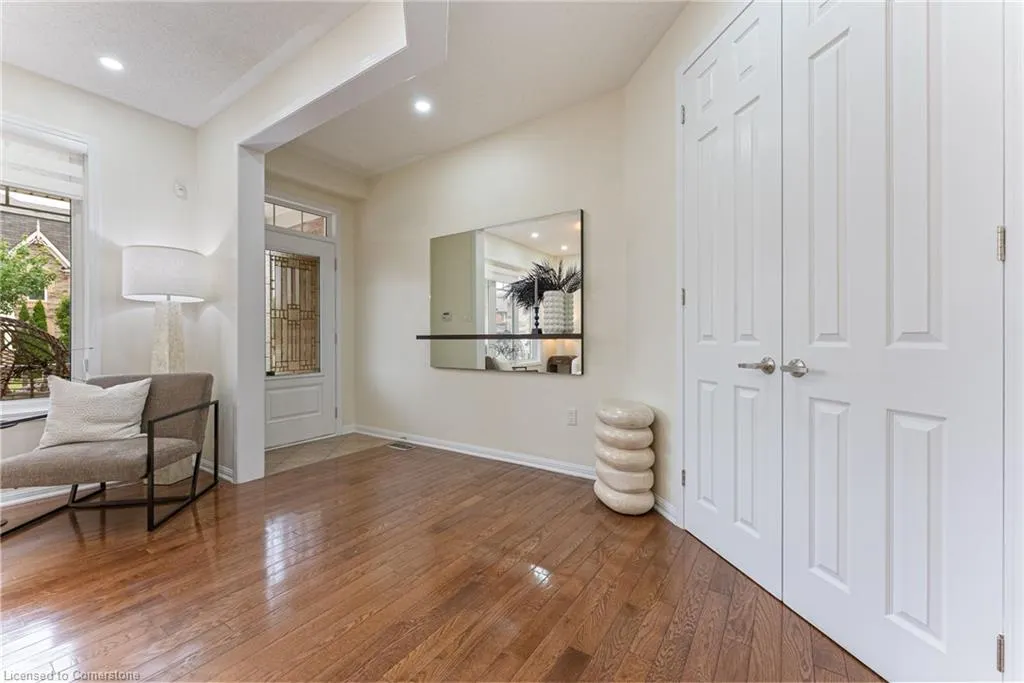 993 Whewell Trail