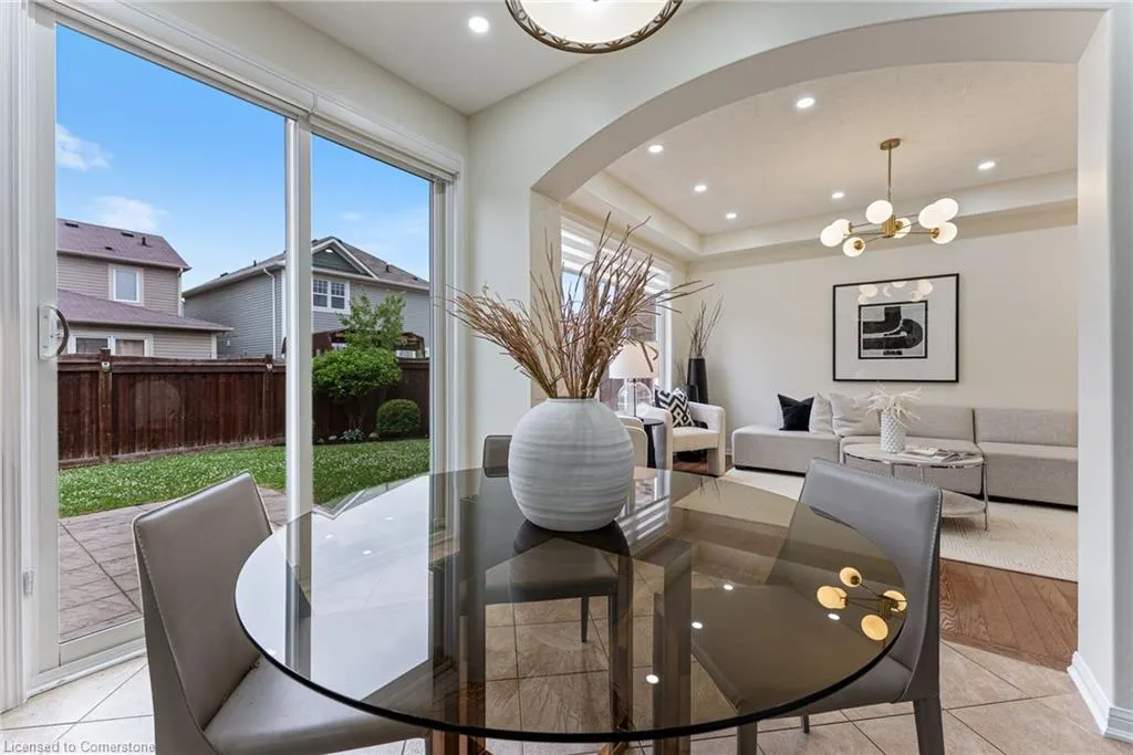 993 Whewell Trail